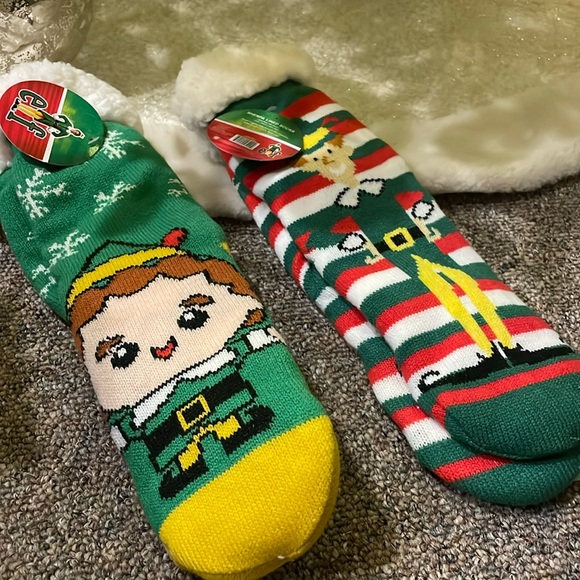 ELF Accessories - NWT TWO Buddy The Elf Faux Sherpa Lined Soft Non-Slip Green Slipper Socks